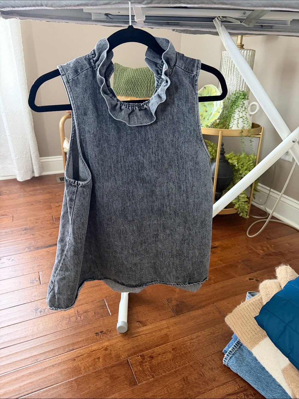 Mazik Charcoal Ruffle-Neck Sleeveless Top